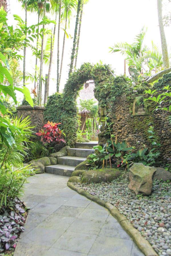 Kubu Sari Ubud Exterior photo